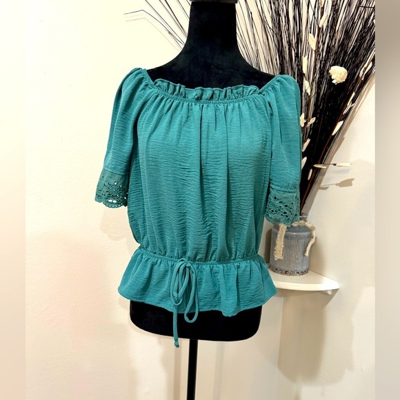 London Rose Teal waist length Medium Blouse - Picture 1 of 10